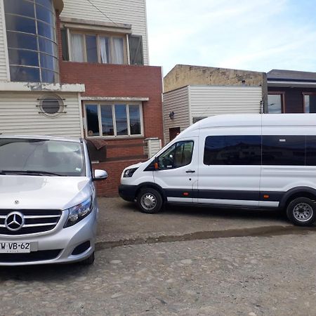 Hostal Oro Fueguino Punta Arenas Exteriör bild