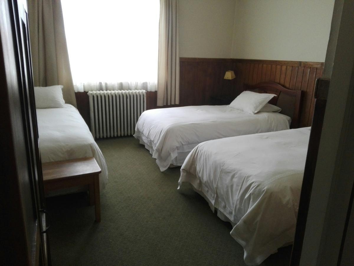 Hostal Oro Fueguino Punta Arenas Exteriör bild