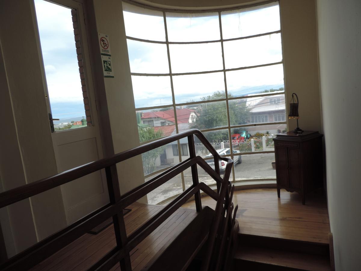 Hostal Oro Fueguino Punta Arenas Exteriör bild